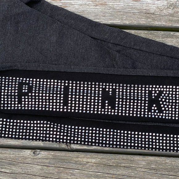 Victoria's Secret PINK High Waist Cotton Colorblock Leggings with Rhinestones - Picture 4 of 13